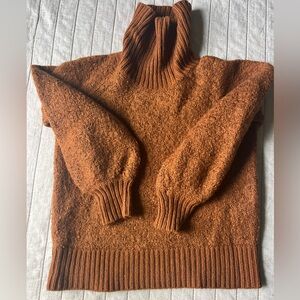 Who What Wear Brown Sweater / M
